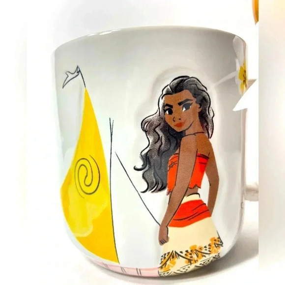 Disney x Magenta - Beautiful Moana Flower  Mug w/ Oar Mixing Spoon - BNWT 🌸⛵️ - Picture 1 of 8